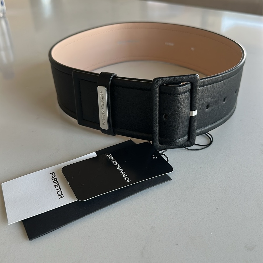 Emporio Armani Leather Buckle Belt